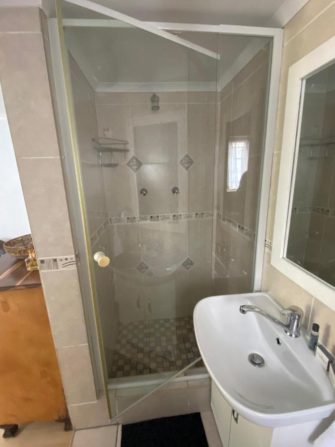 Self Catering Luke Drive Onrus Apartment Hermanus Bagian luar foto